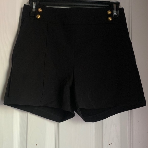 Short - Picture 1 of 2